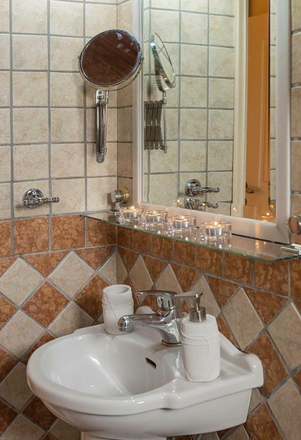 Elois Suites Rethymno  Bagian luar foto