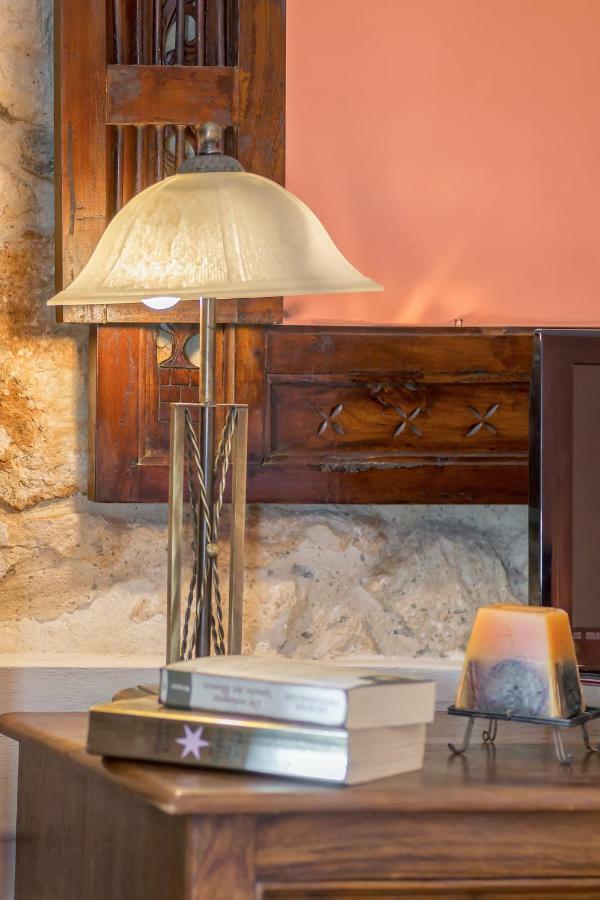Elois Suites Rethymno  Bagian luar foto
